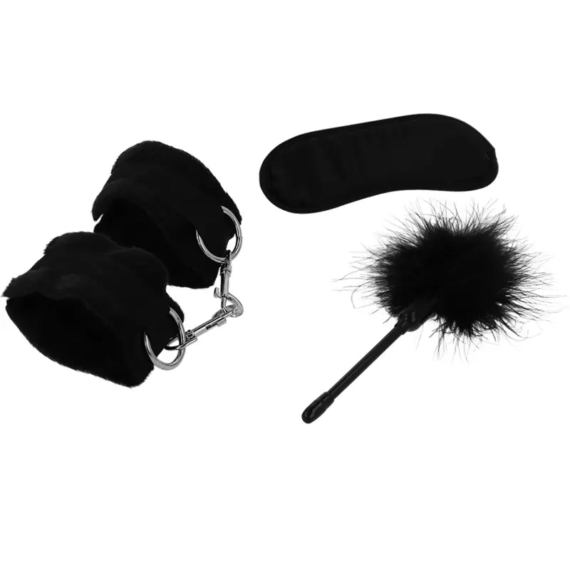 Kit Érotique Intense Fetish Playset 2 Menottes Masque - Intense