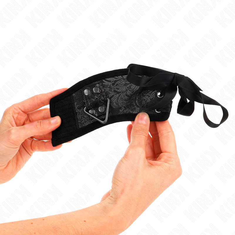 Menottes BDSM Scandal Détails Dentelle Noire - KINK - KINK WRIST RESTRAINT
