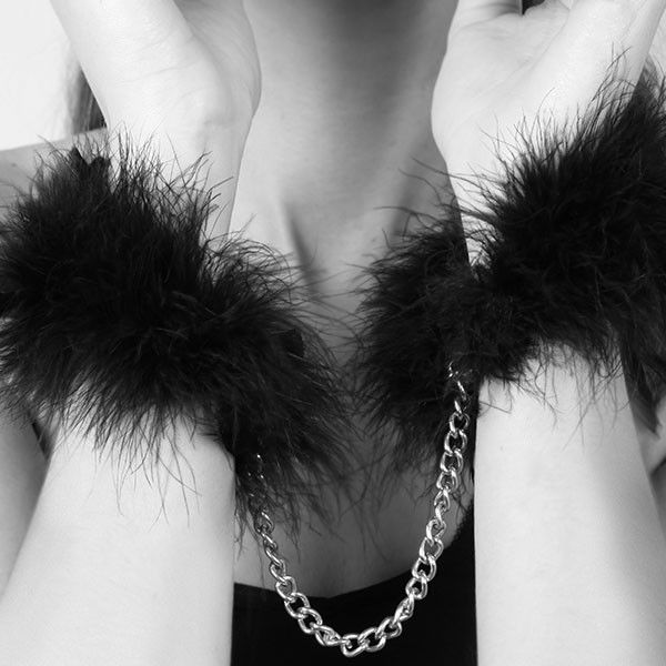 Bijoux Indiscrets - Menottes Plumes Za Za Zu - Noir