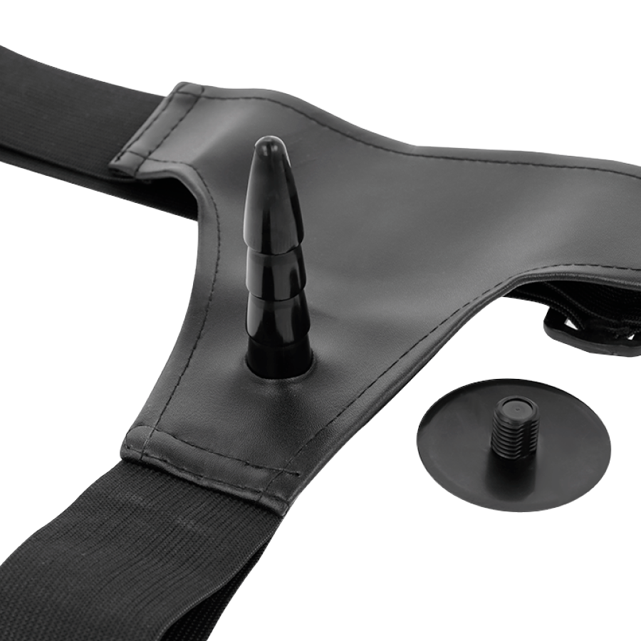 Harness Attraction – Gode Ceinture avec Sextoy Rabbit – 18 cm